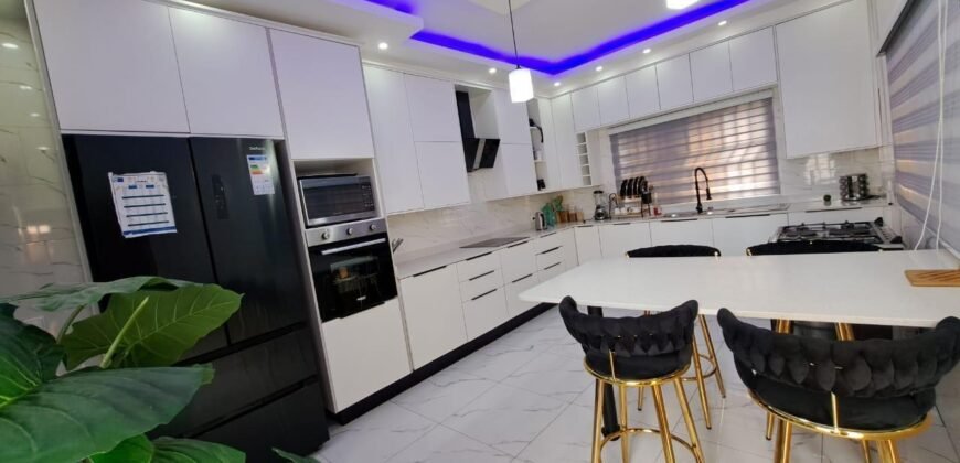 BELÍSSIMA MORADIA T3 COM PISCINA