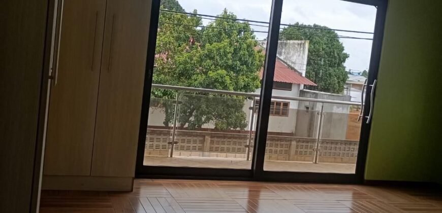 Arrenda -se Belíssima Duplex T6