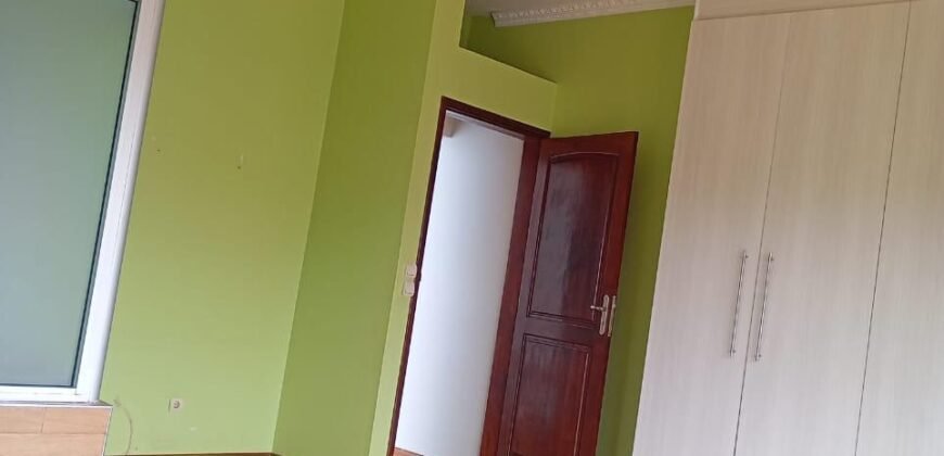 Arrenda -se Belíssima Duplex T6