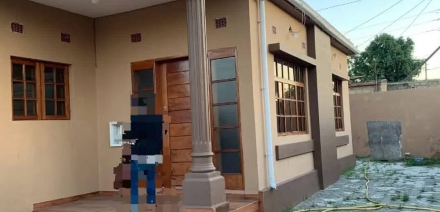 ARRENDA-SE EXCELENTE CASA T3