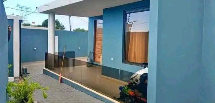 VENDE-SE MAGNÍFICA MORADIA TIPO-3