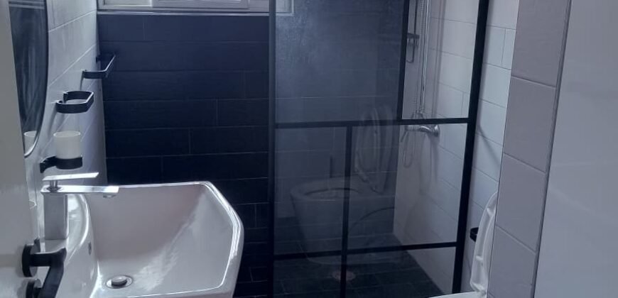 ARRENDA-SE LUXUOSA MORADIA T2 PLACA