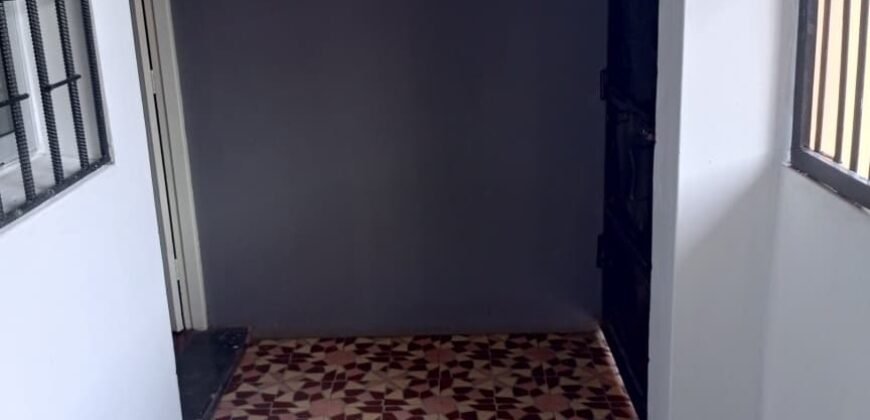 ARRENDA-SE LUXUOSA MORADIA T2 PLACA