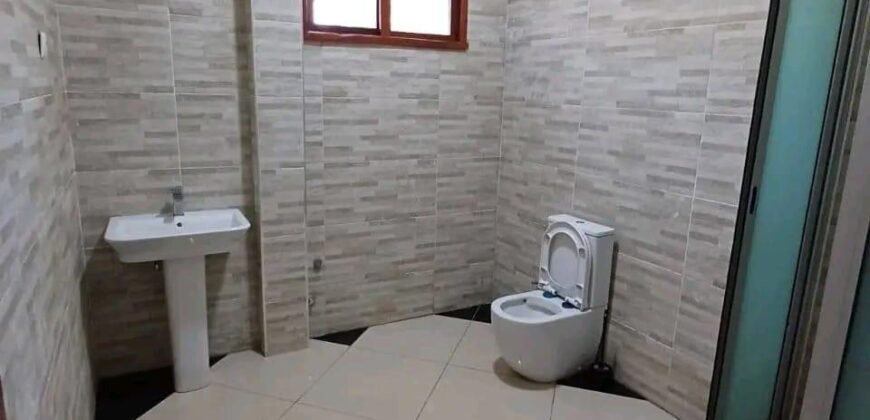 ARRENDA-SE LUXUOSA DUPLEX T4 NOVA