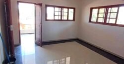 ARRENDA-SE LUXUOSA DUPLEX T4 NOVA