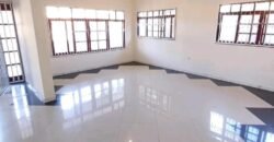 ARRENDA-SE LUXUOSA DUPLEX T4 NOVA